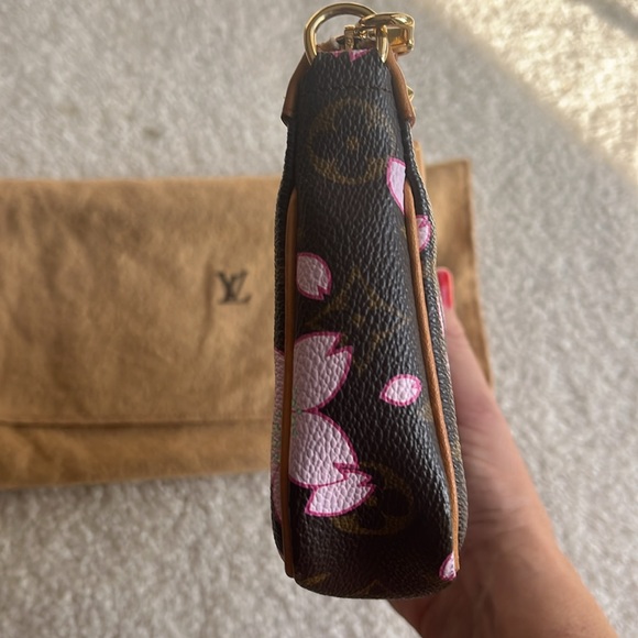 From my personal closet - Picture 3 of 12